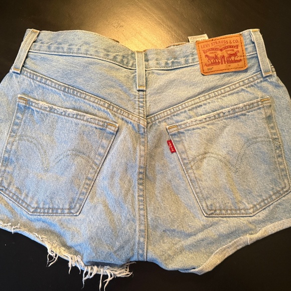 Levi Strauss & Co Light blue shorts - Picture 2 of 2